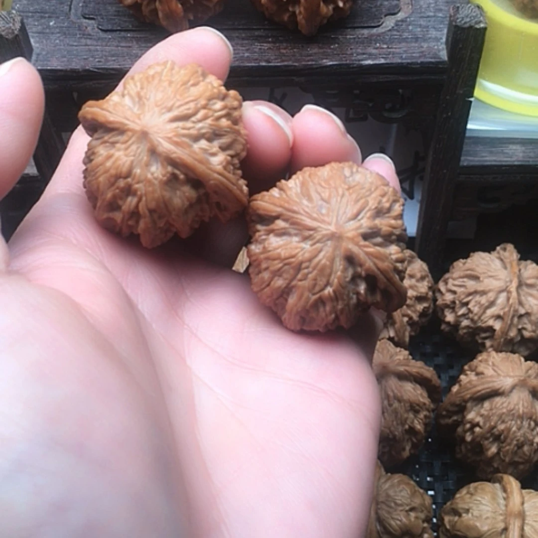 【闪购商品】文玩核桃吊坠