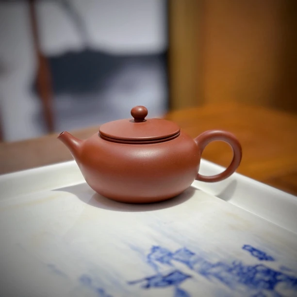 潮简正品 邱桂彪 紫圆壶 100cc 潮州手拉朱泥壶 全手工 紫砂壶