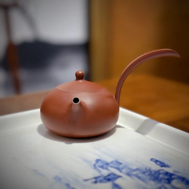 潮简正品 邱桂彪 金勺侧把壶 120cc 潮州手拉朱泥壶 全手工紫砂壶