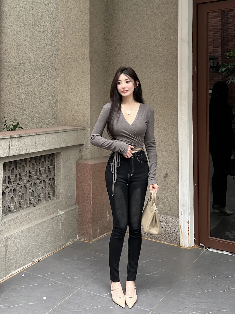 希野逸儿韩漫感腿精紧身黑色百搭水洗磨白显瘦高腰小脚牛仔裤女