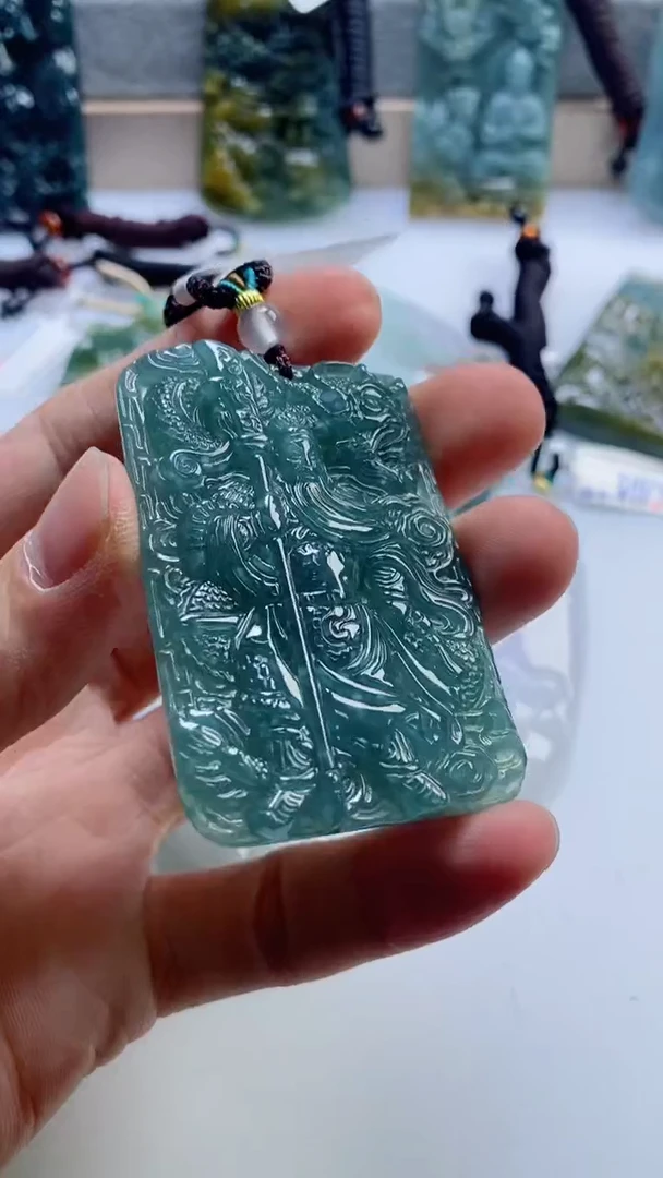 【闪购商品】翡翠挂件未镶嵌