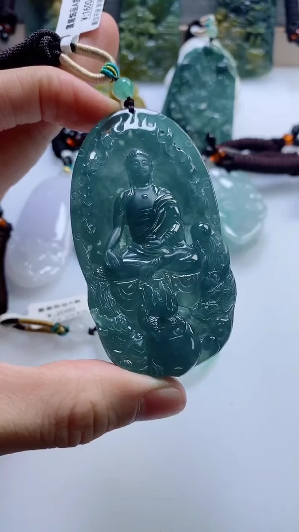 【闪购商品】翡翠挂件未镶嵌
