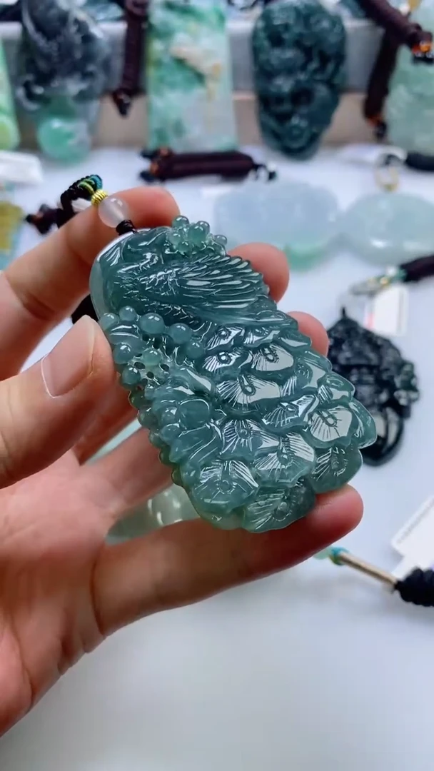 【闪购商品】翡翠挂件未镶嵌