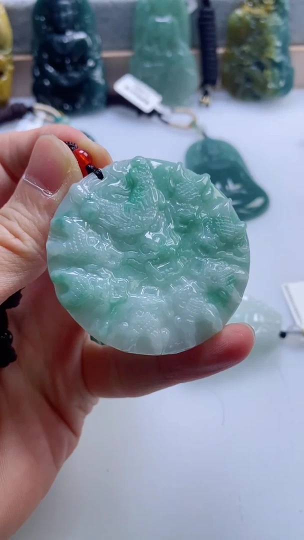 【闪购商品】翡翠挂件未镶嵌