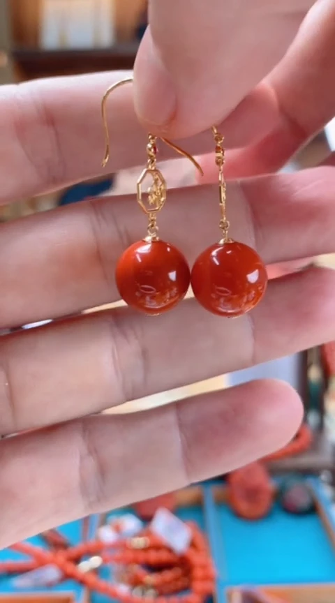 【闪购商品】南红玛瑙耳饰18K金镶嵌18k瓦西圆珠耳钩