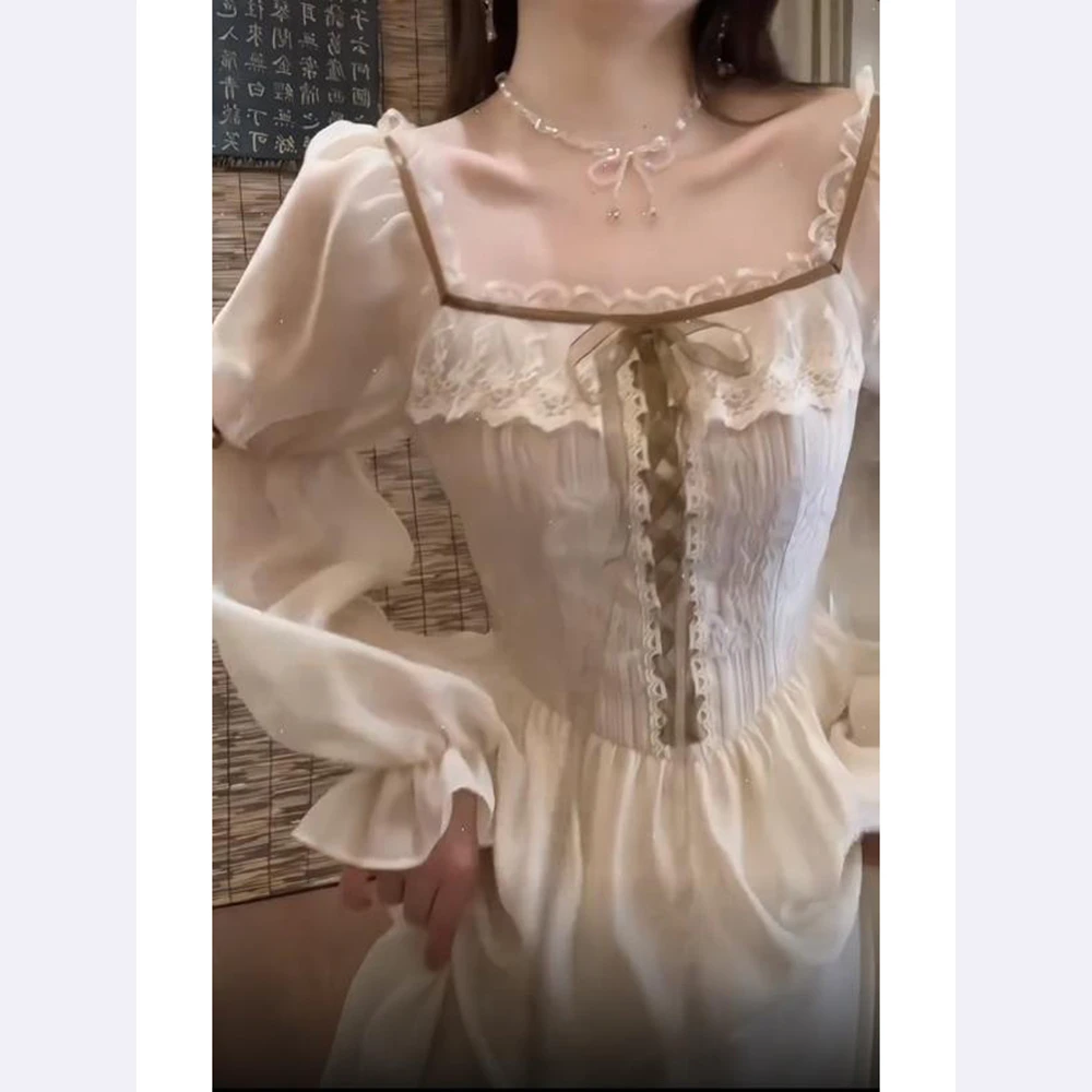 胖mm大码女装伦贝利尔仙气显瘦遮肚子提花雪纺宫廷风方领连衣裙秋