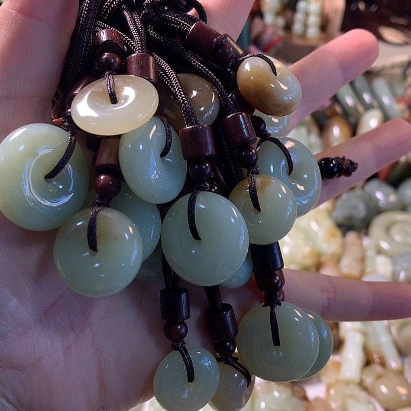 【闪购商品】和田玉挂件多样性发货多拍发一未镶嵌透闪石玉