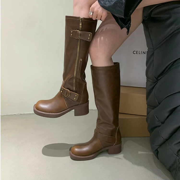 皮带扣骑士靴英伦风2024新圆头粗跟小众个性侧拉链长靴单靴不过膝