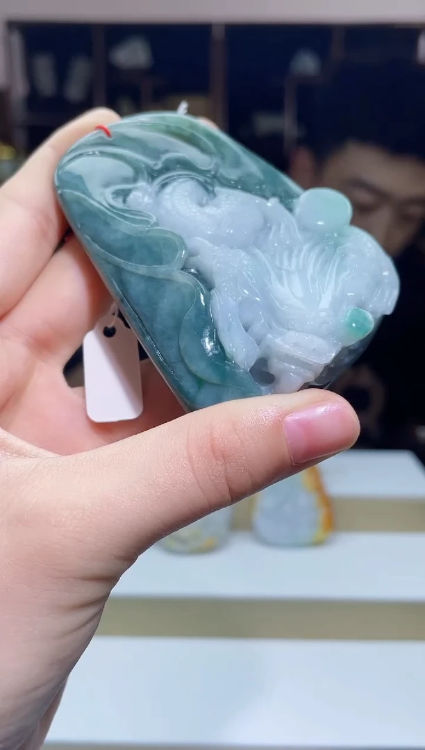 【闪购商品】翡翠吊坠(不含链)未镶嵌 天然A货翡翠B305