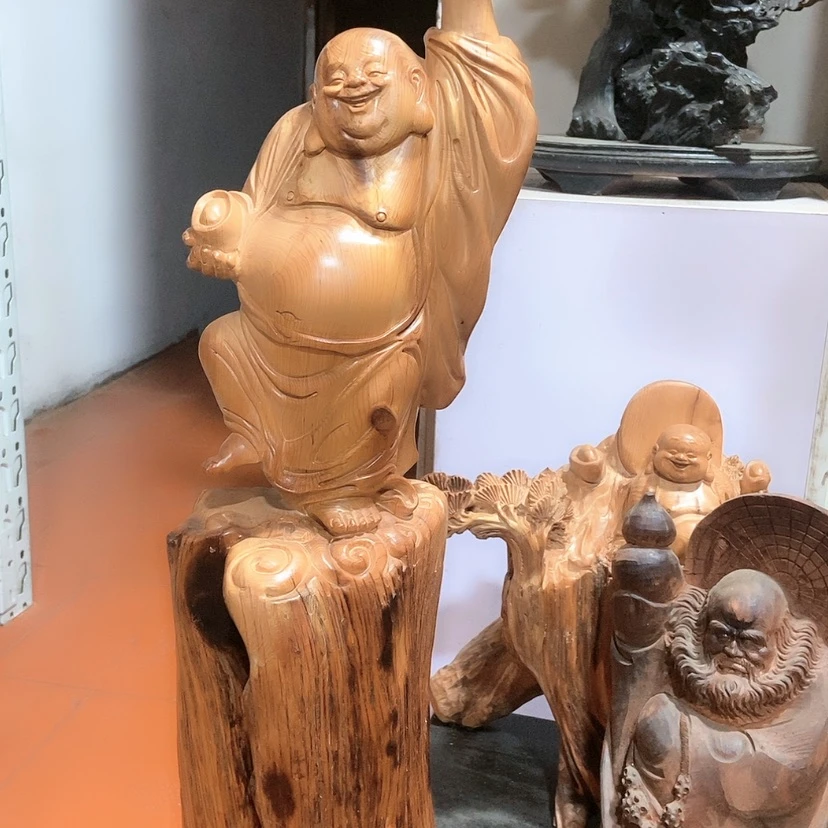 【闪购商品】崖柏根雕开***?