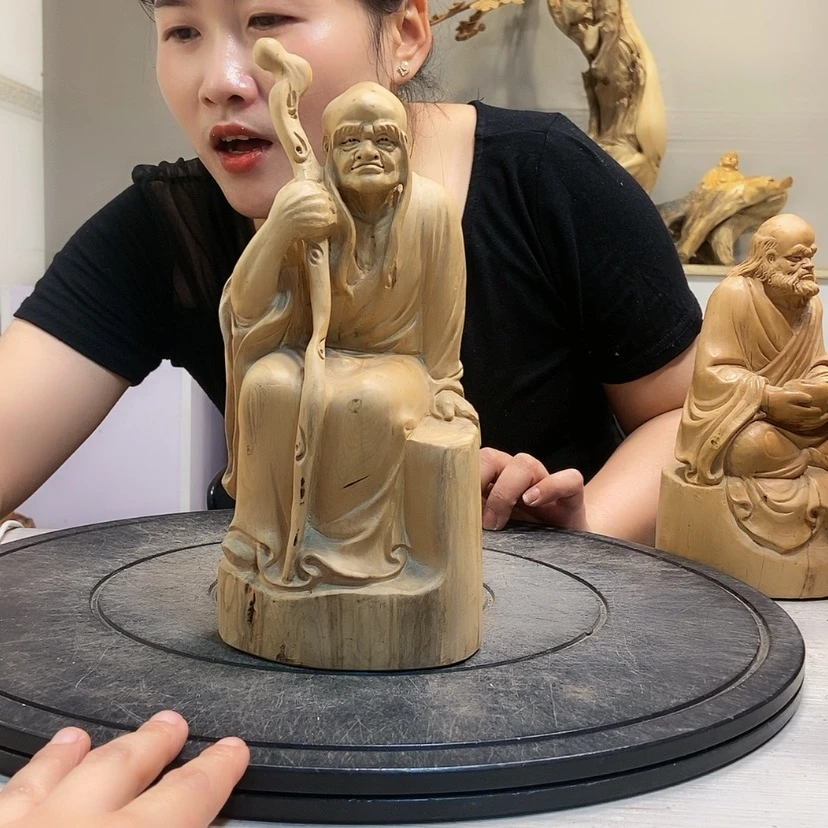 【闪购商品】黄杨木根雕芯****龙