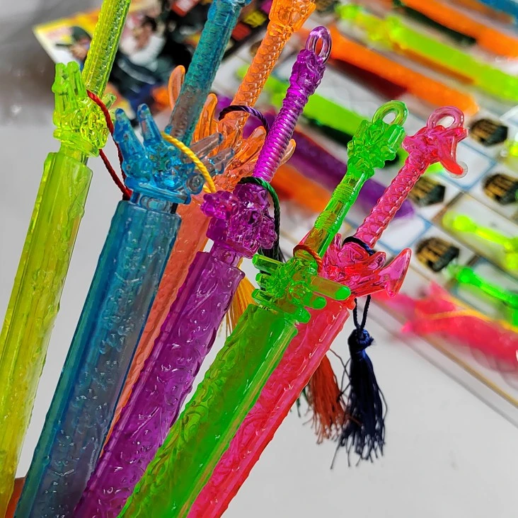 新款厘米水晶透明塑料刀剑兵器模型玩具幼儿园小卖部小学生礼物
