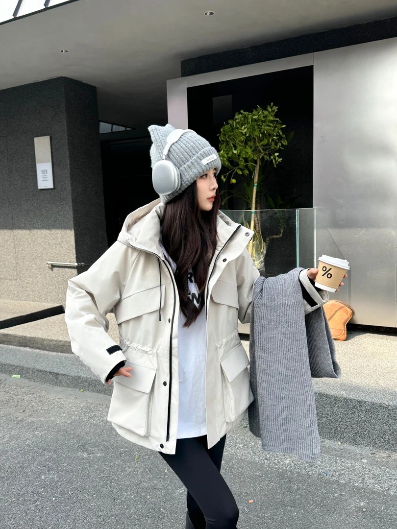 【炸款】冬季时尚高级感轻户外百搭收腰女士鹅绒羽绒服外套【清雅】