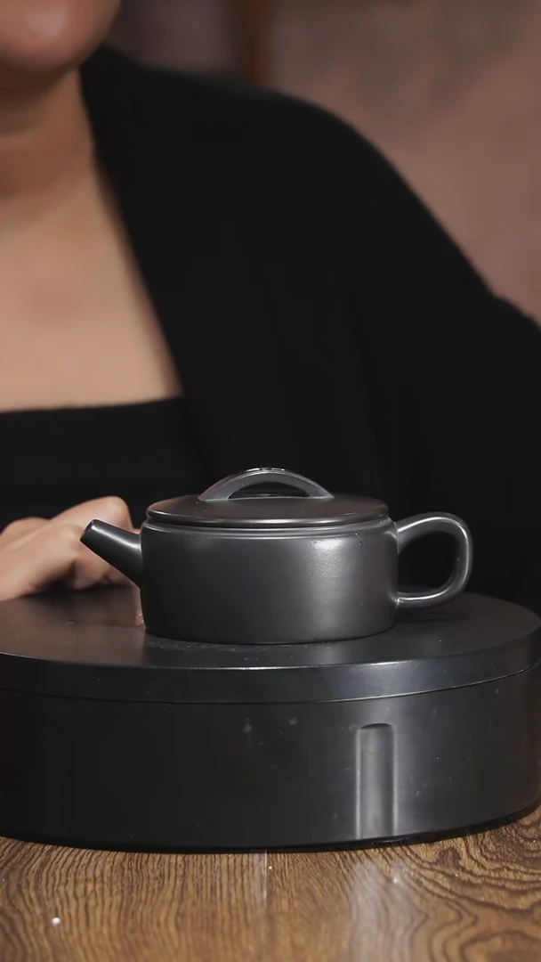 【闪购商品】紫砂茶壶宜兴原矿紫砂壶茶壶160C