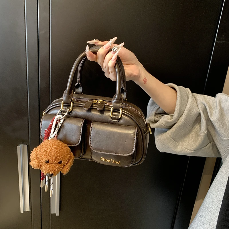 爆款保龄球包女复古小包包2024新款秋冬高级感上班通勤单肩斜挎包