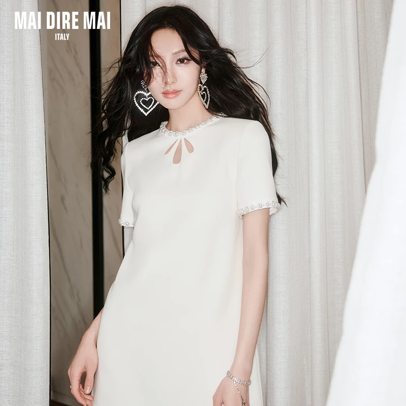 MAI DIRE MAI重工水滴镂空花瓣圆领钉珠连衣裙女春夏短袖气质显瘦