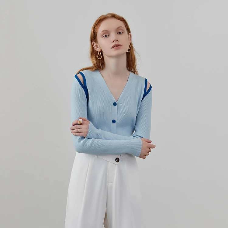 【冉冉专属】CIRCLOFY瑟夕 镂空v领针织衫女毛衣打底衫CNEC140207