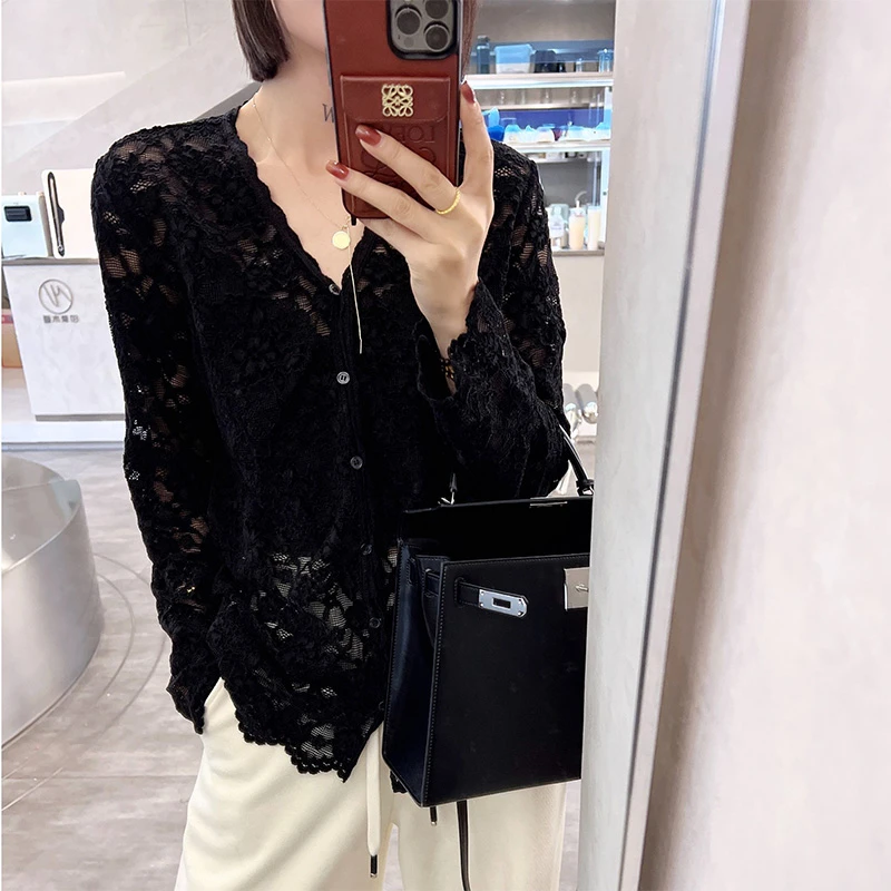 绒面蕾丝V领打底上衣女士2025年秋冬新款气质长袖设计感重工开衫