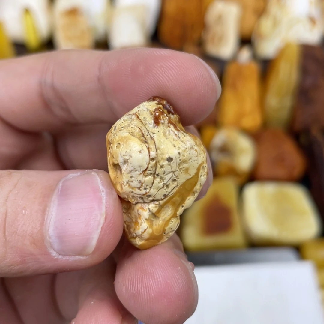 【闪购商品】定制琥珀未镶嵌前***_