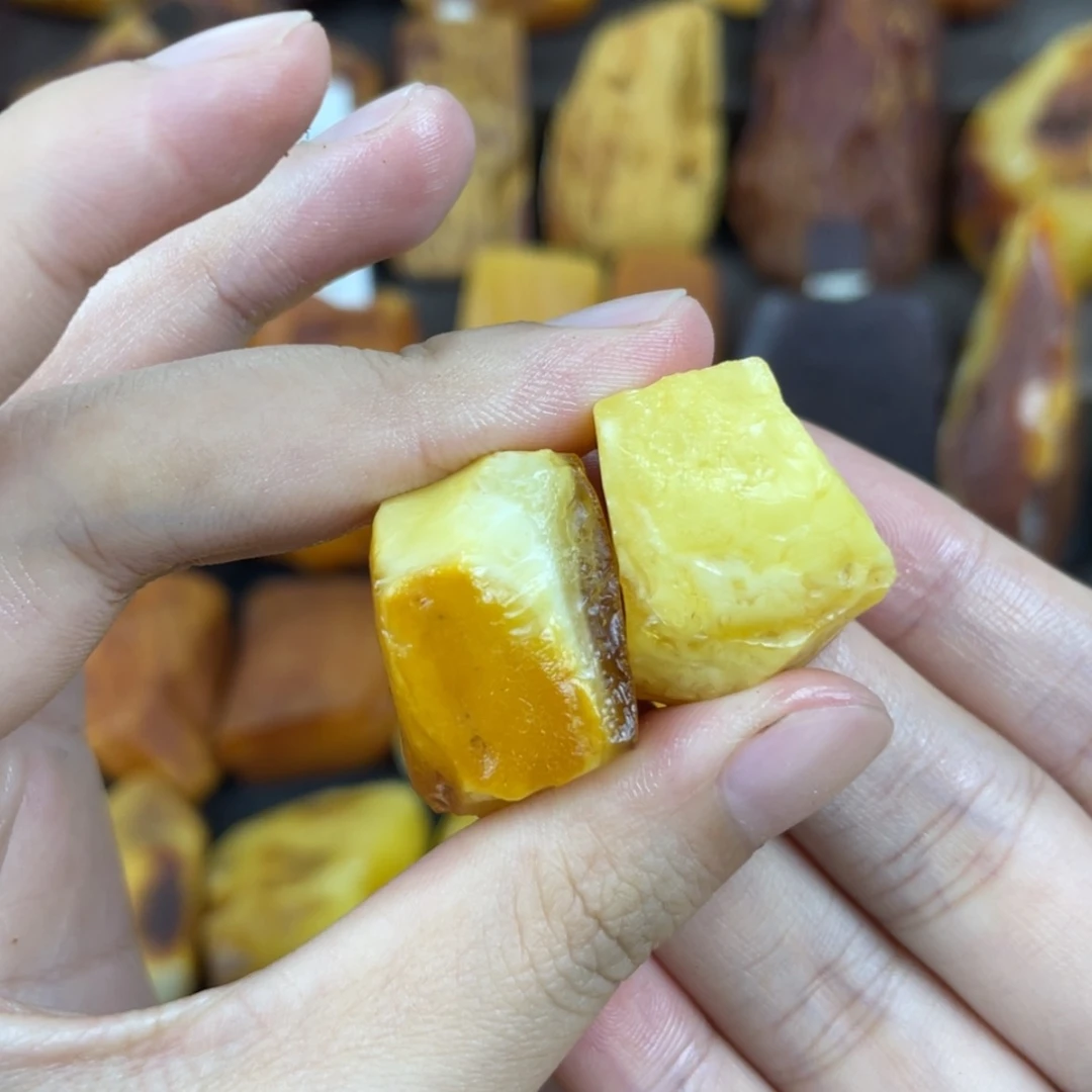 【闪购商品】定制琥珀未镶嵌蒋*生