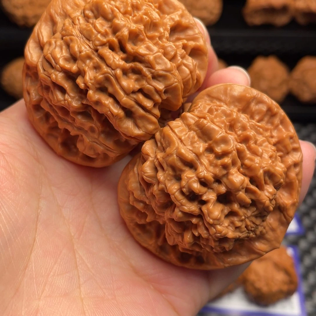 文玩核桃把件54官帽