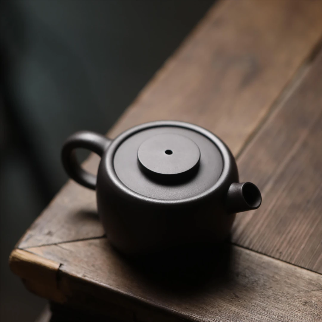 缘壶堂【黑巨轮】 早期黑泥 150cc 手工制作 球孔出水 宜兴紫砂壶