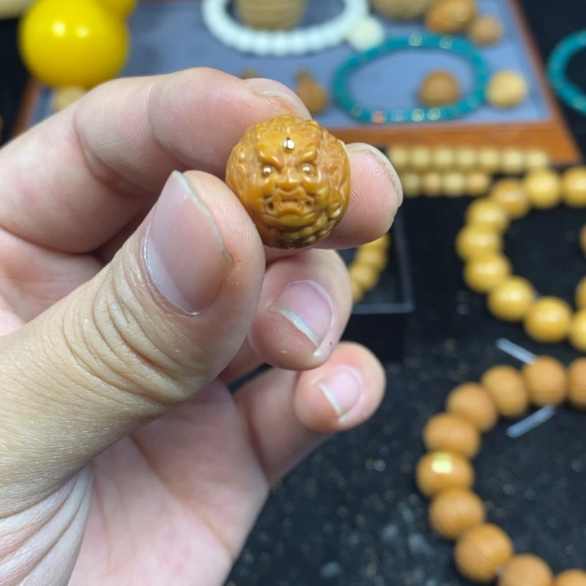 【闪购商品】猴头核桃吊坠征****浪