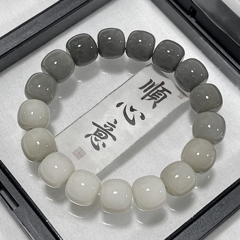 海盐冰湖新品菩提根手串高冷渐变小众色系女生绕指柔盘串文玩手串