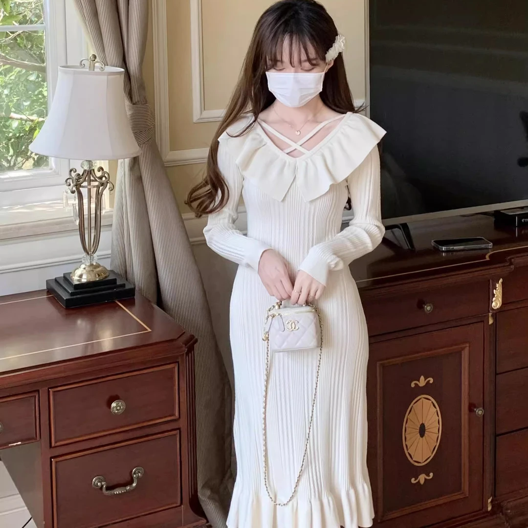 游小姿自制【半勺糖】秋冬可爱大领子针织修身显瘦气质温柔连衣裙