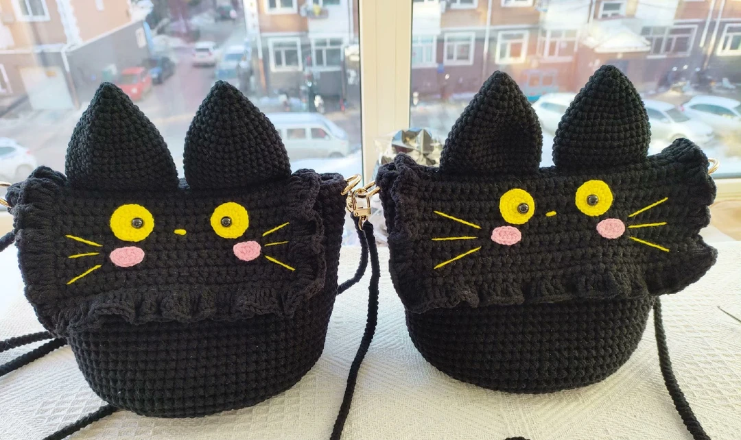 可爱黑色猫咪毛线手工制作包包