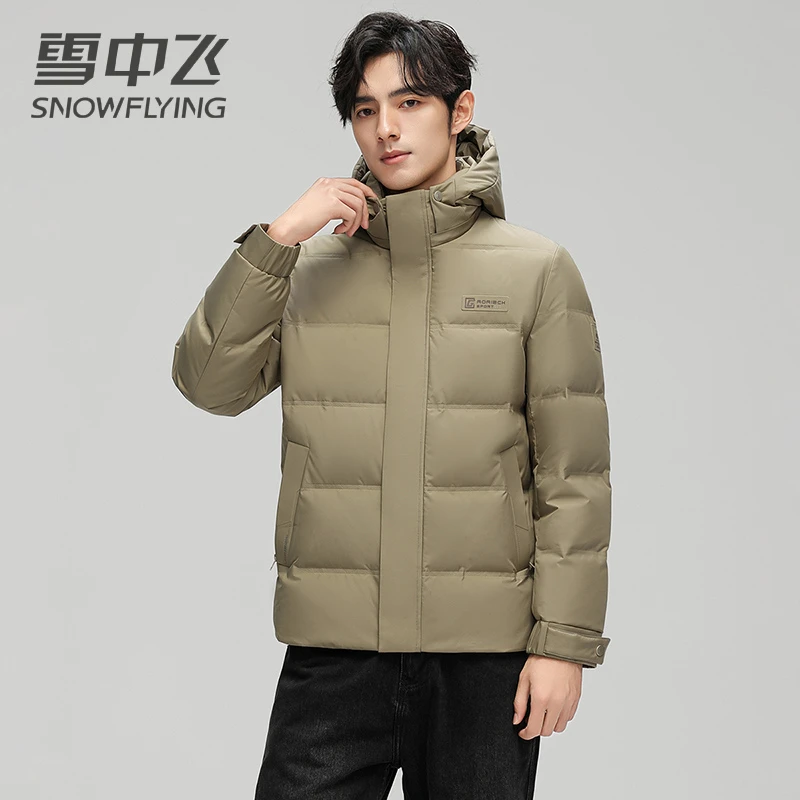 雪中飞羽绒服男士2024冬季新款连帽加厚休闲时尚户外保暖短款外套