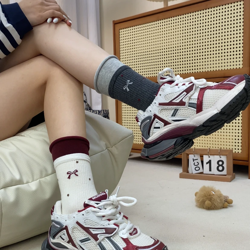 【2025新春爆款】蝴蝶结堆堆袜保暖双螺口点点袜ins潮日系中筒女袜