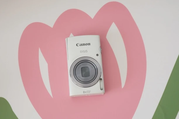 9新 Canon/佳能 ixus160，网红款冷白ccd相机