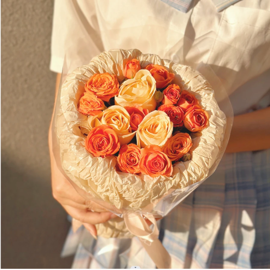【落日余晖】见面小花束3朵香槟加泡泡玫瑰送闺蜜女朋友鲜花速递