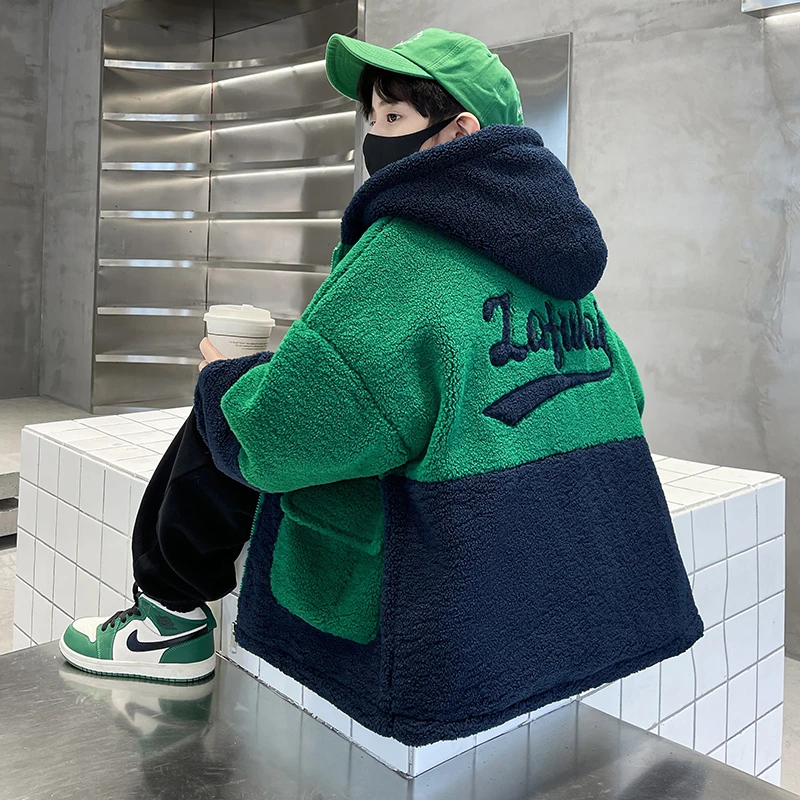 男童羊羔绒外套秋冬夹棉加厚2025新款潮牌儿童冬季毛毛衣大童冬装