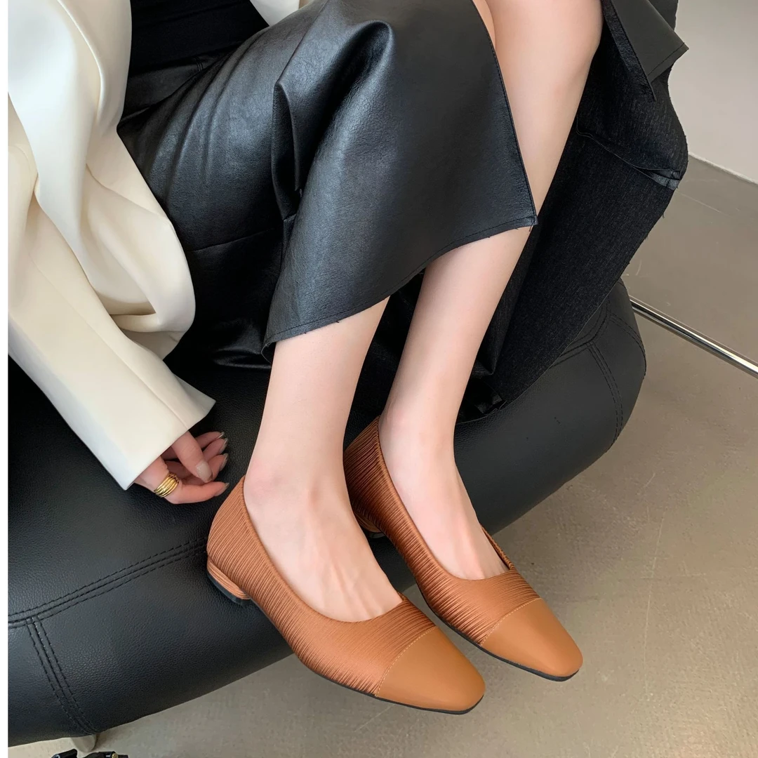 八月【001-200】2025春新款韩版女鞋 偶有微瑕 完美主义勿拍