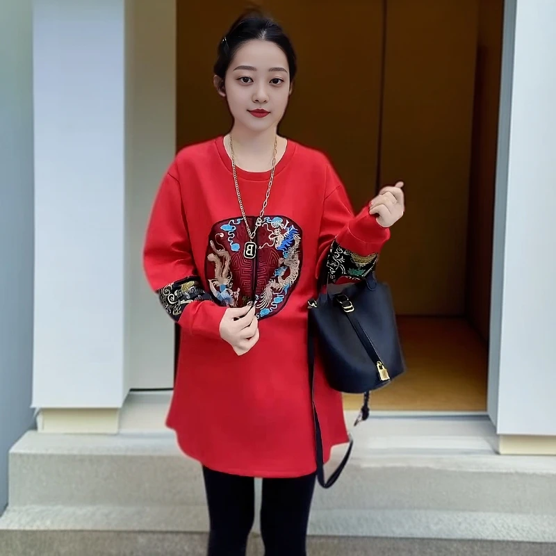 秋冬新款胖妹妹国潮风复古刺绣龙凤呈祥拼接袖口长袖卫衣大码女装