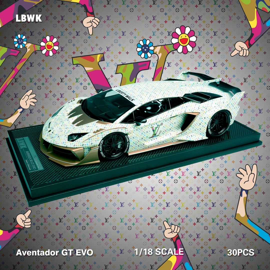 LBWK兰博基尼  1/18树脂汽车模型变色白红牛睡莲 云朵白色炫彩 LV