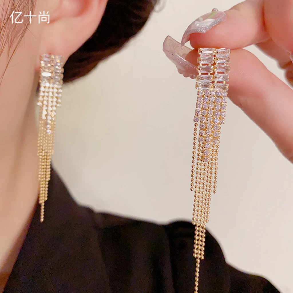 925银合成锆石耳饰 排赚流苏高档耳环轻奢时尚气质洋气美HJ100232