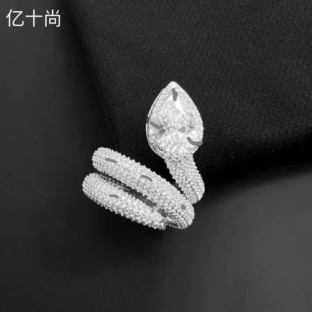 合金合成锆石戒指 亿十尚蛇形水滴白高档戒指轻奢时尚洋气奢华酷Y