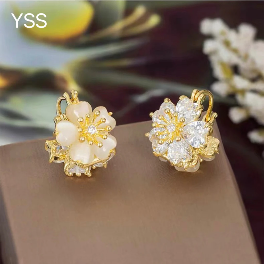 925银合成锆石耳饰 花朵双面耳环耳钉轻奢时尚气质洋气仙HJ100247