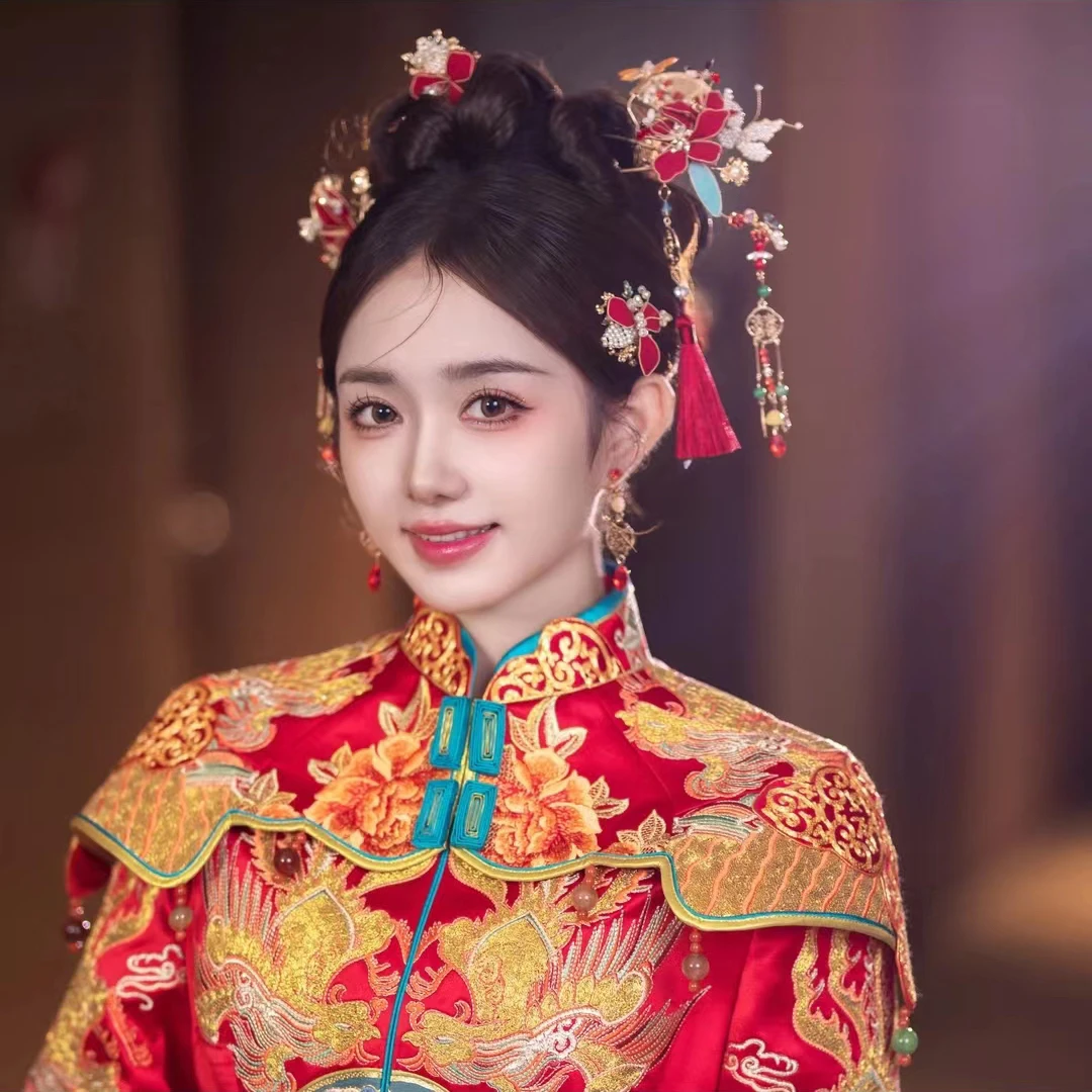 8249婚嫁饰品新款新中式减龄甜美新娘汉服古典百搭秀禾中式