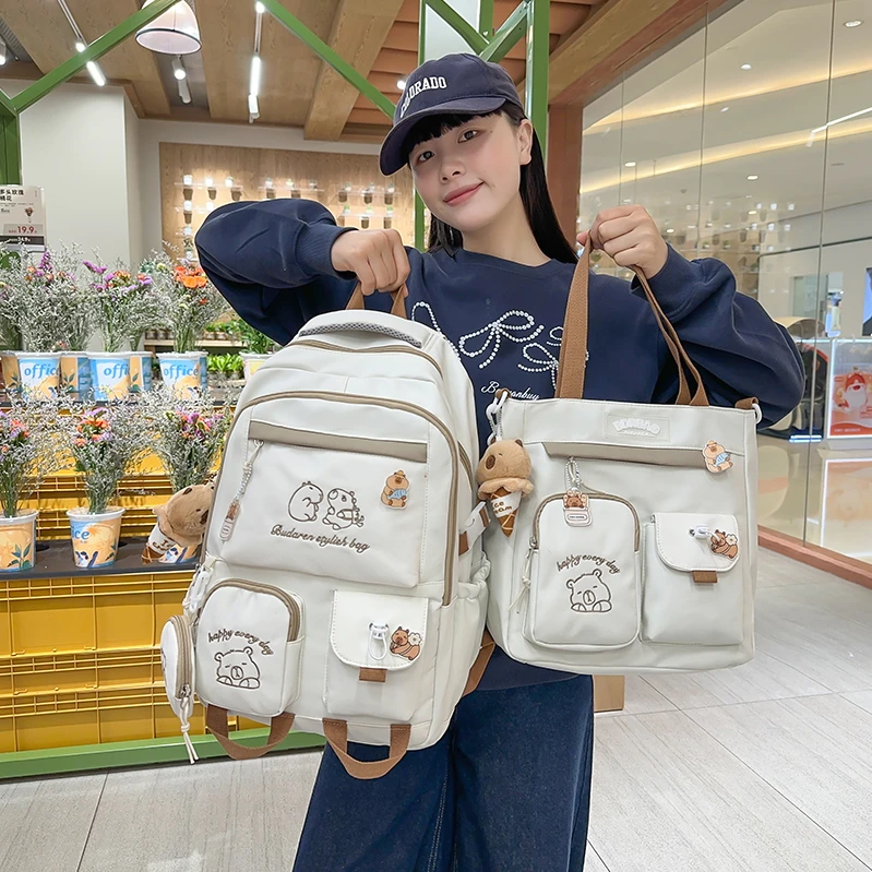 书包女小学生女孩三到六年级高颜值超轻便软大容量双肩包初高中生