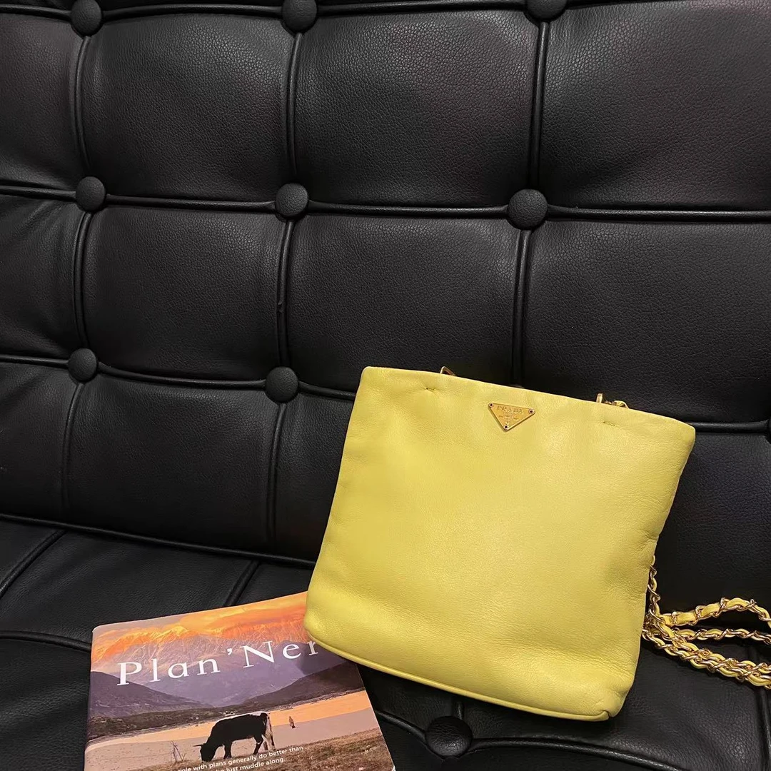 95新 Prada/普拉达 二弟/95新/561943/单肩包