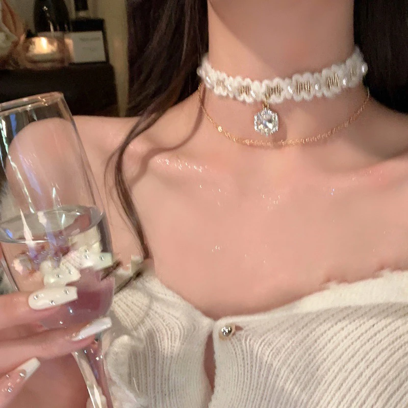 铜合金布艺项链 雪花毛绒项链秋冬锁骨链圣诞节法式choker项圈女