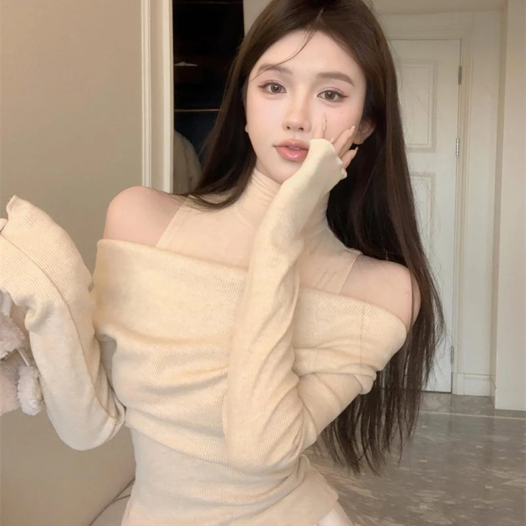 冬季新款懒惰风高领拼接一字肩长袖上衣女气质漏肩独特修身T恤潮