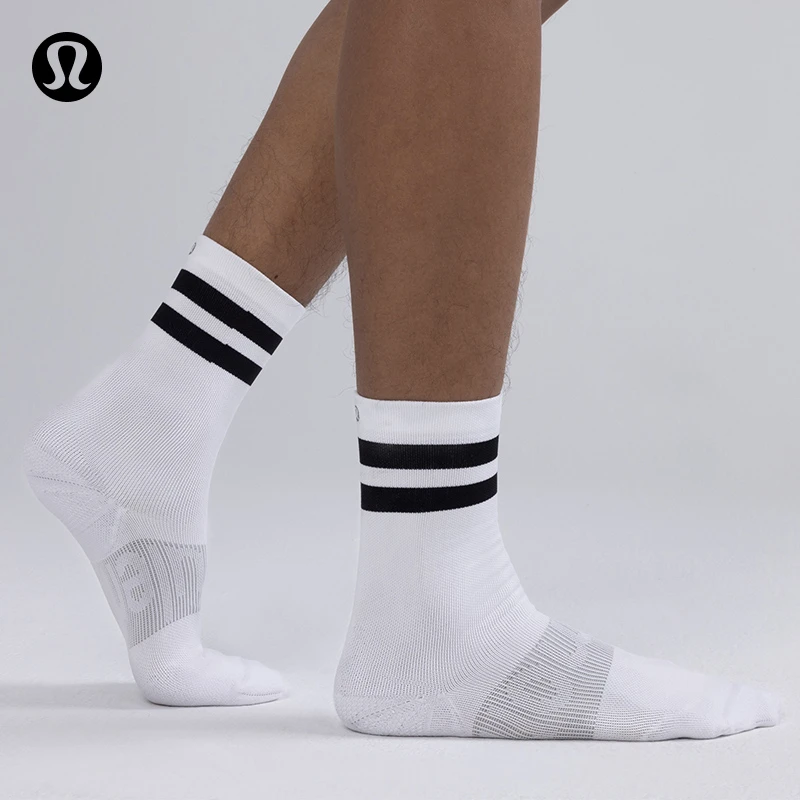 lululemon丨Power Stride 男士中筒袜 LM9ARKS