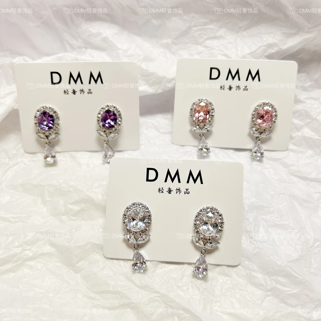 锆石（处理）郁金香花朵水滴形锆石耳坠轻奢气质名媛风电镀爆闪耳钉