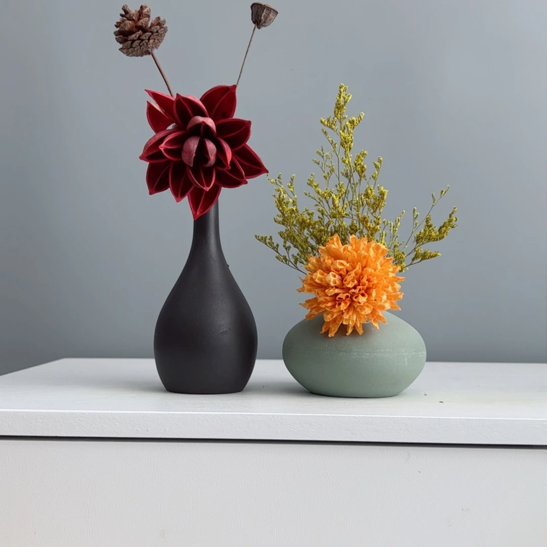 摆件陶瓷小花瓶摆件含花总高约20-30cm