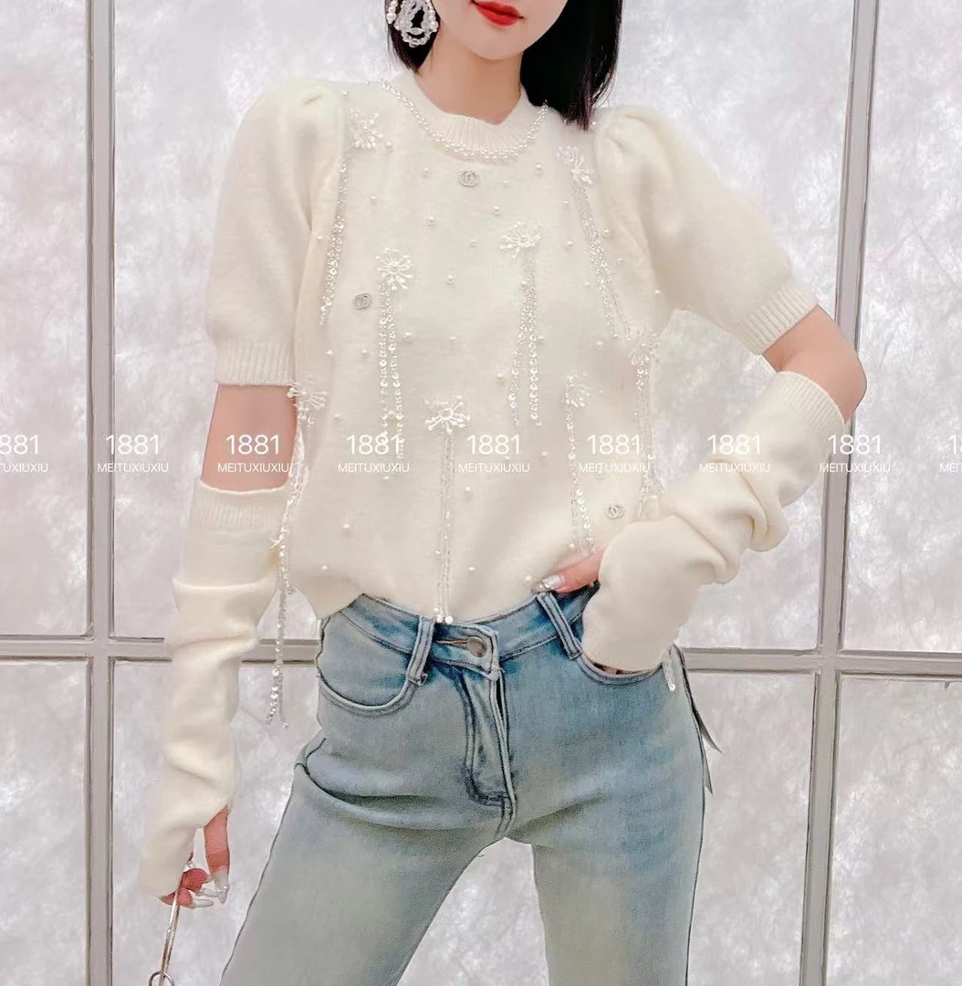 冬季白色时尚设计师新款流苏花朵针织上衣  圣诞款高级感圆领毛衣